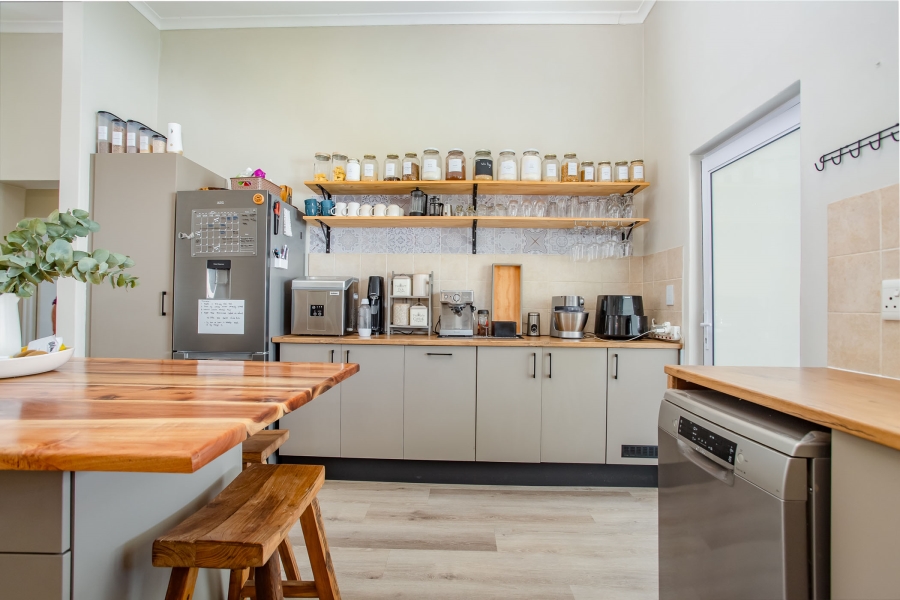 3 Bedroom Property for Sale in Berg En Dal Western Cape